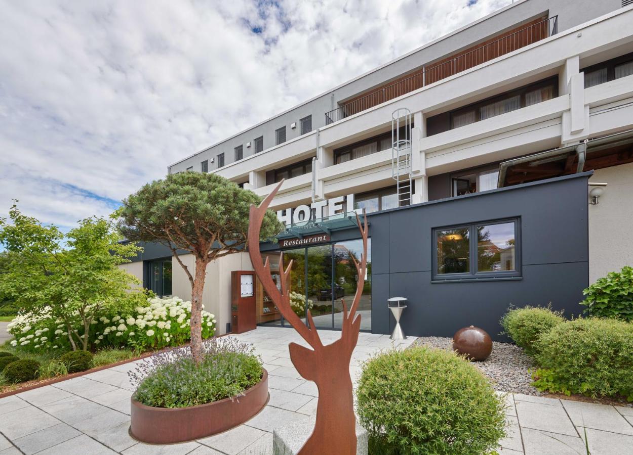 Hotel Schoenbuch Pliezhausen Exterior photo
